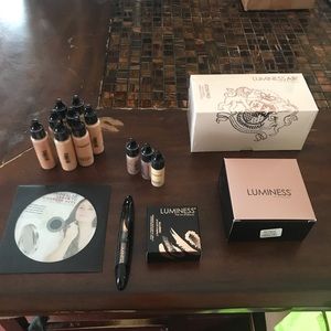 Luminescent air brush kit